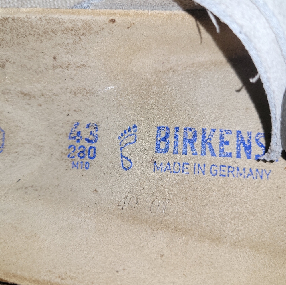 Birkenstock Size 43  Men's Sandals in Light Gray. Used Like New - Picture 5 of 8